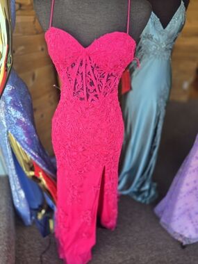 Faviana Hot Pink Lace Appliqué Spaghetti Strap Prom Gown